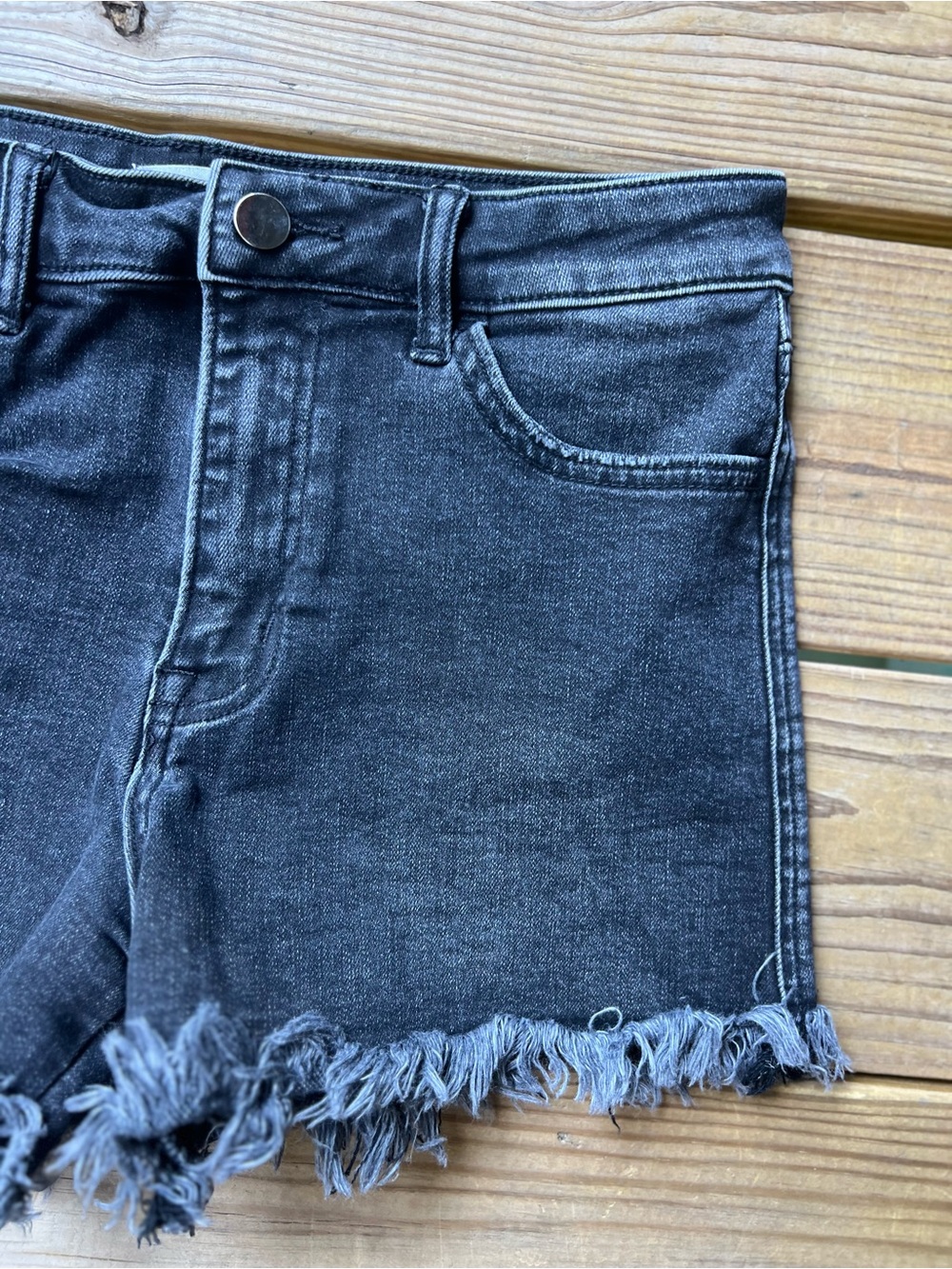 Alter’d State High Rise Black Frayed Hem Jean Shorts Medium - Picture 4 of 9